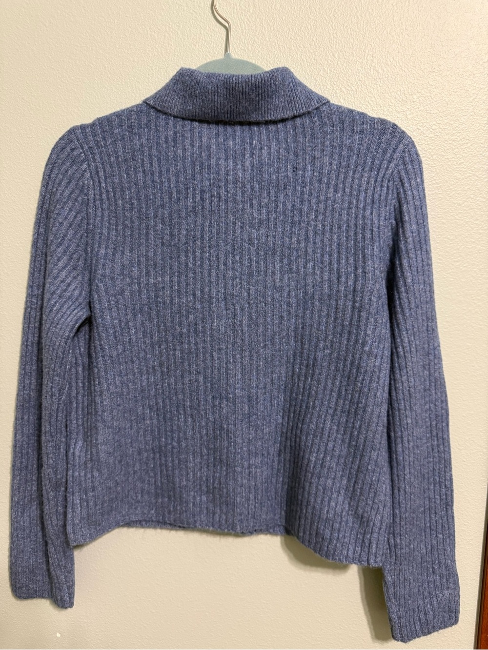 NWOT Abercrombie & Fitch Ribbed Pearl Button Collared Cardigan Size Small - Picture 8 of 10